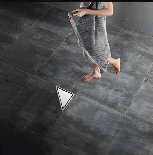 Sumidero Reversible Triangular Acero Sus 304 De 20x20x28cm Satinado